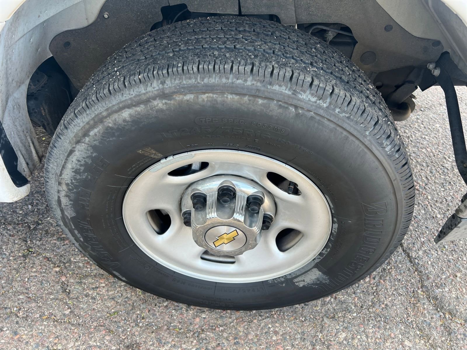 Thumbnail: 2025 Chevrolet Express - 31