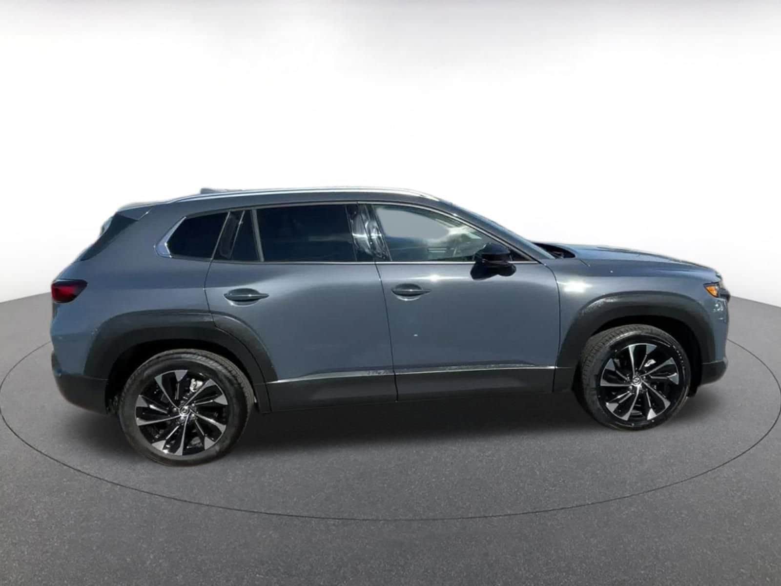 Thumbnail: 2025 Mazda CX-50 - 16