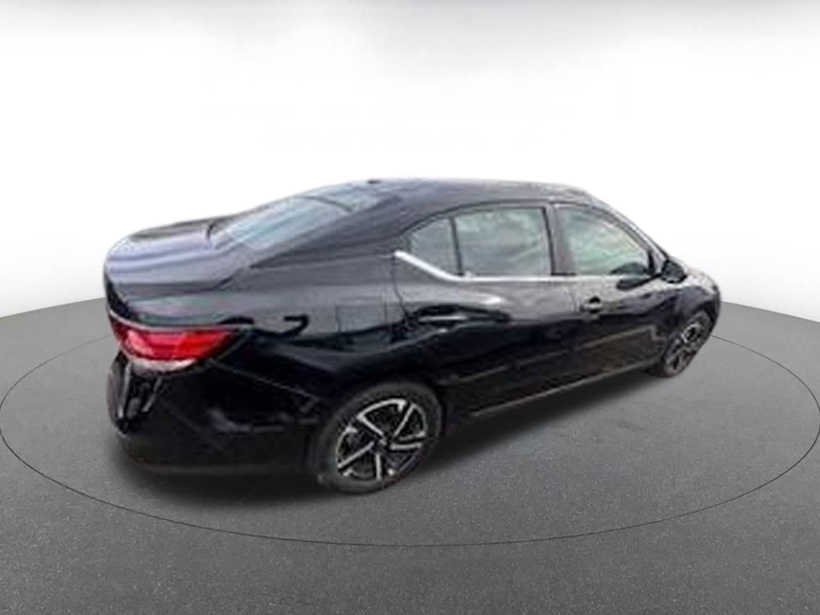 Thumbnail: 2025 Nissan Sentra - 6