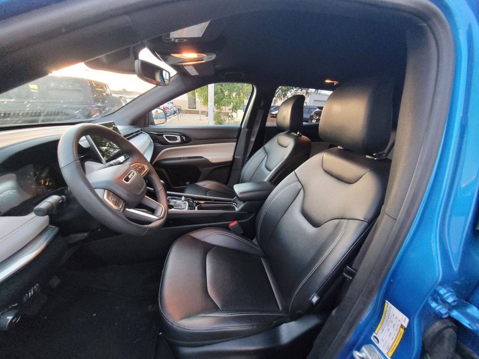 Thumbnail: 2025 Jeep Compass - 11