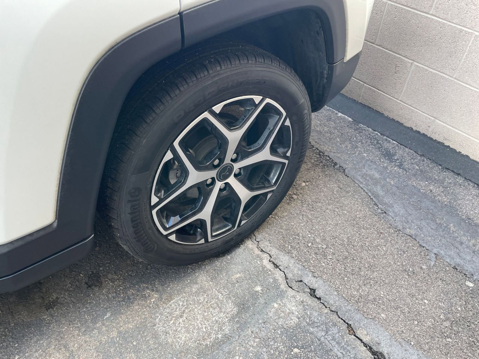 Thumbnail: 2025 Jeep Compass - 30