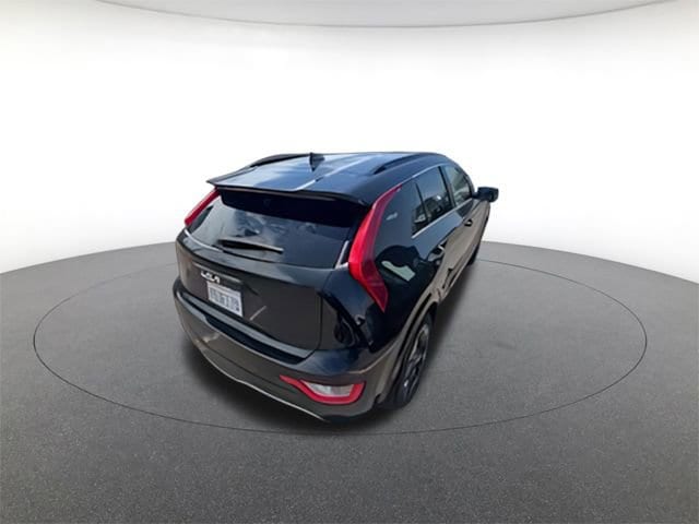 Thumbnail: 2023 Kia Niro - 6