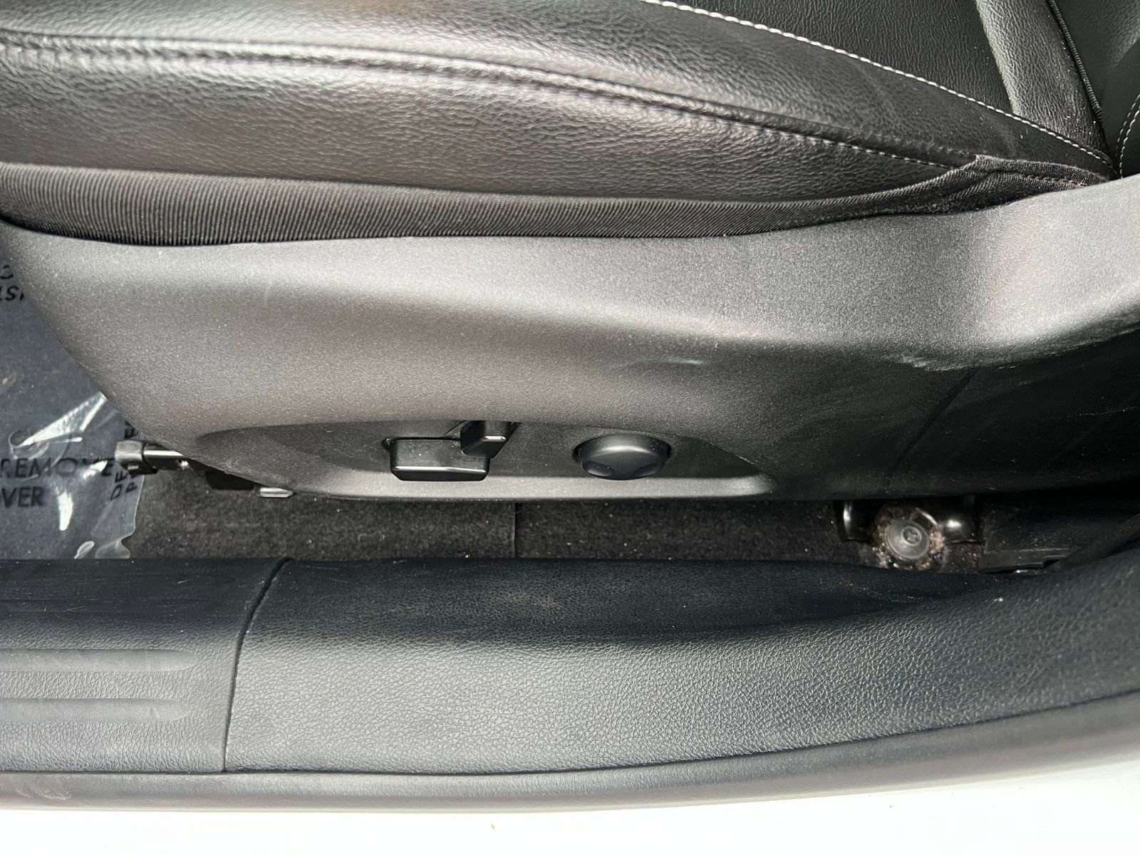 Thumbnail: 2025 Jeep Compass - 23