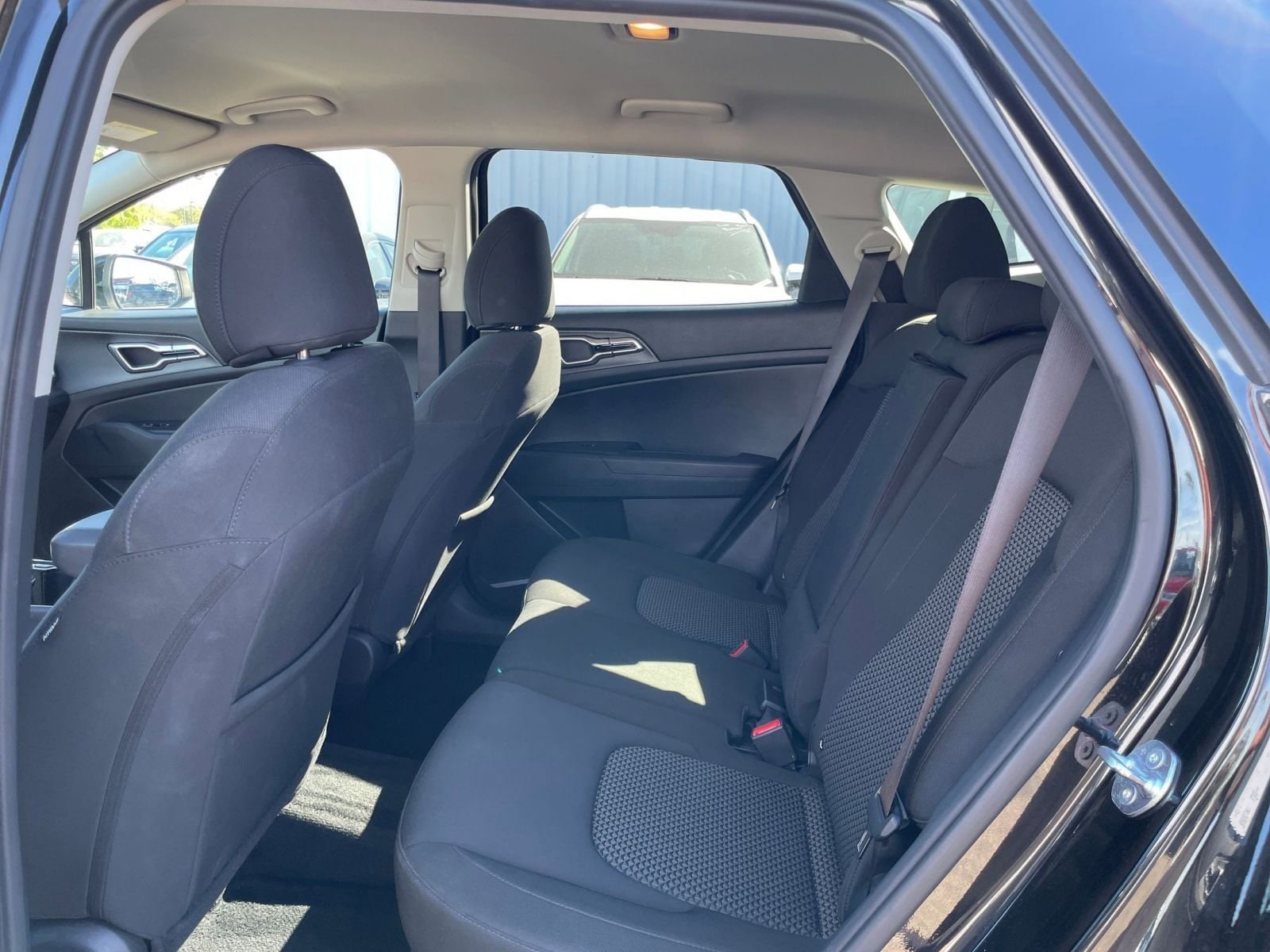 Thumbnail: 2025 Kia Sportage - 24