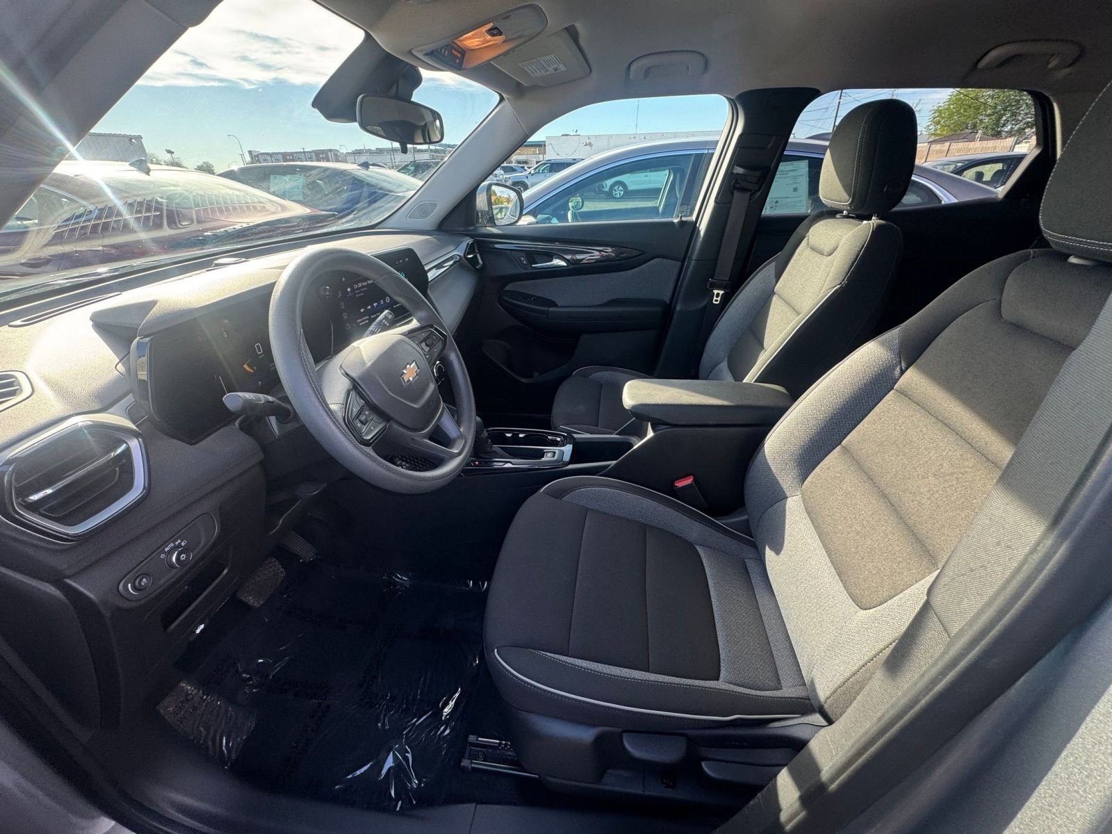 Thumbnail: 2025 Chevrolet TrailBlazer - 24