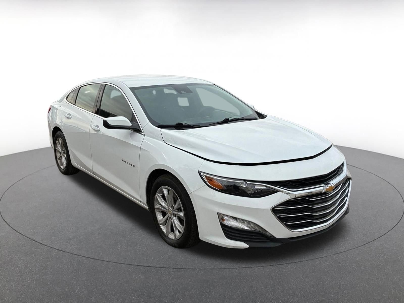 Thumbnail: 2023 Chevrolet Malibu - 1