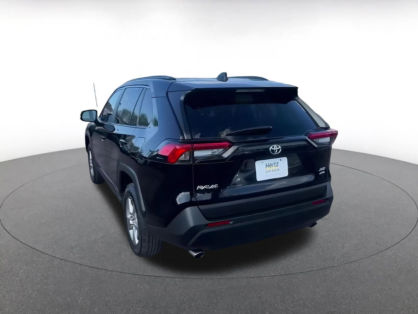 Thumbnail: 2025 Toyota RAV4 - 11