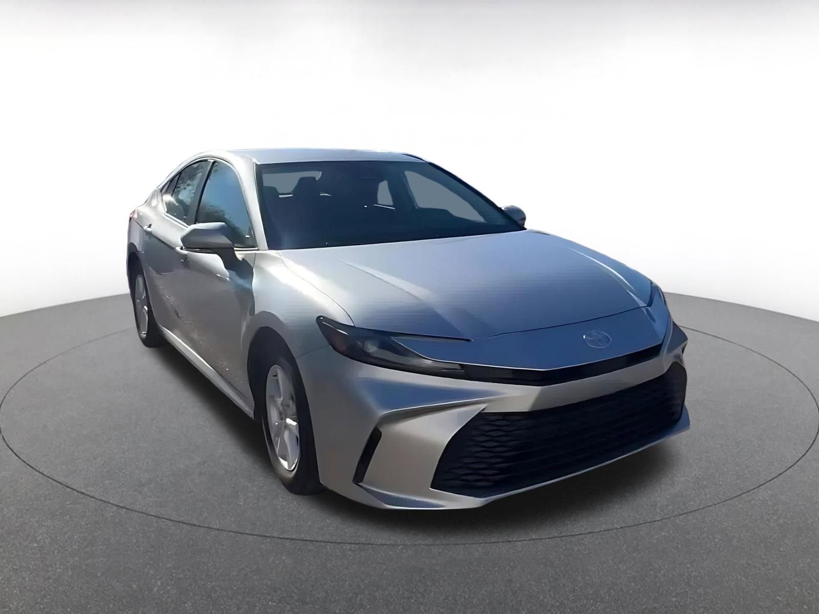 Thumbnail: 2025 Toyota Camry - 3