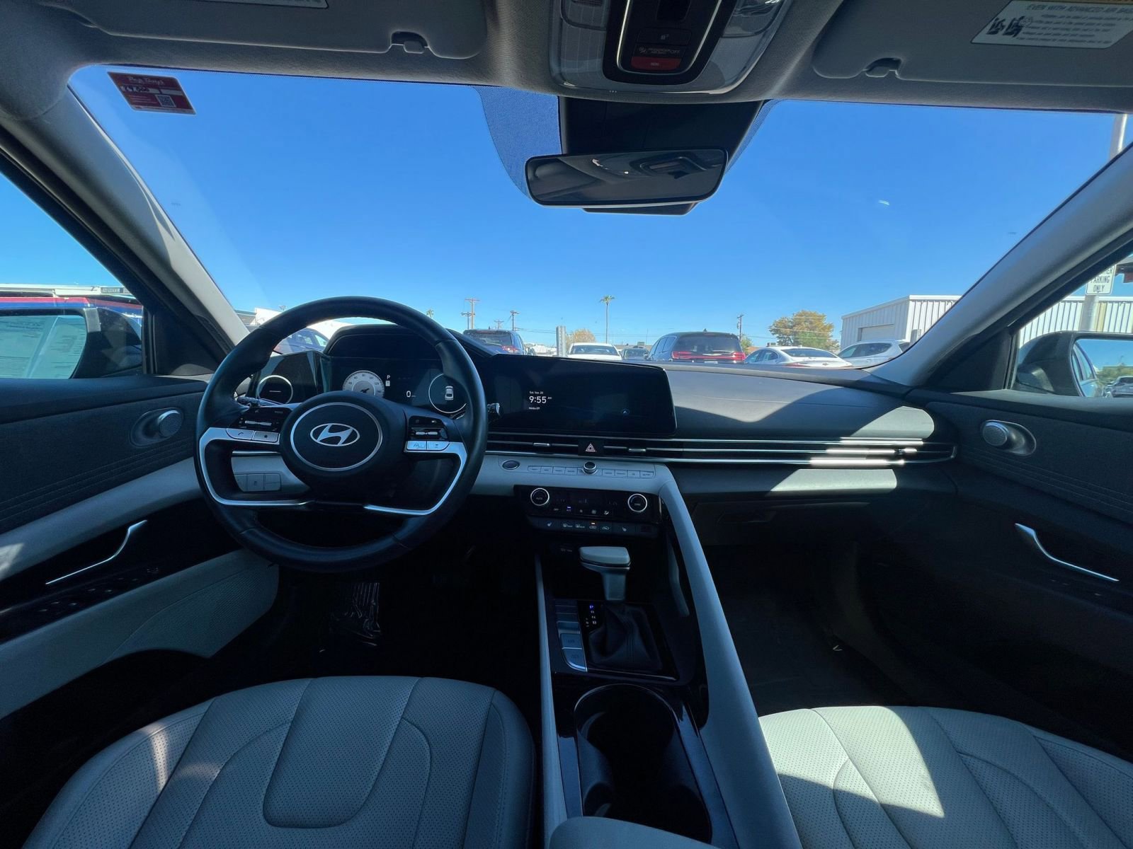 Thumbnail: 2025 Hyundai Elantra - 33