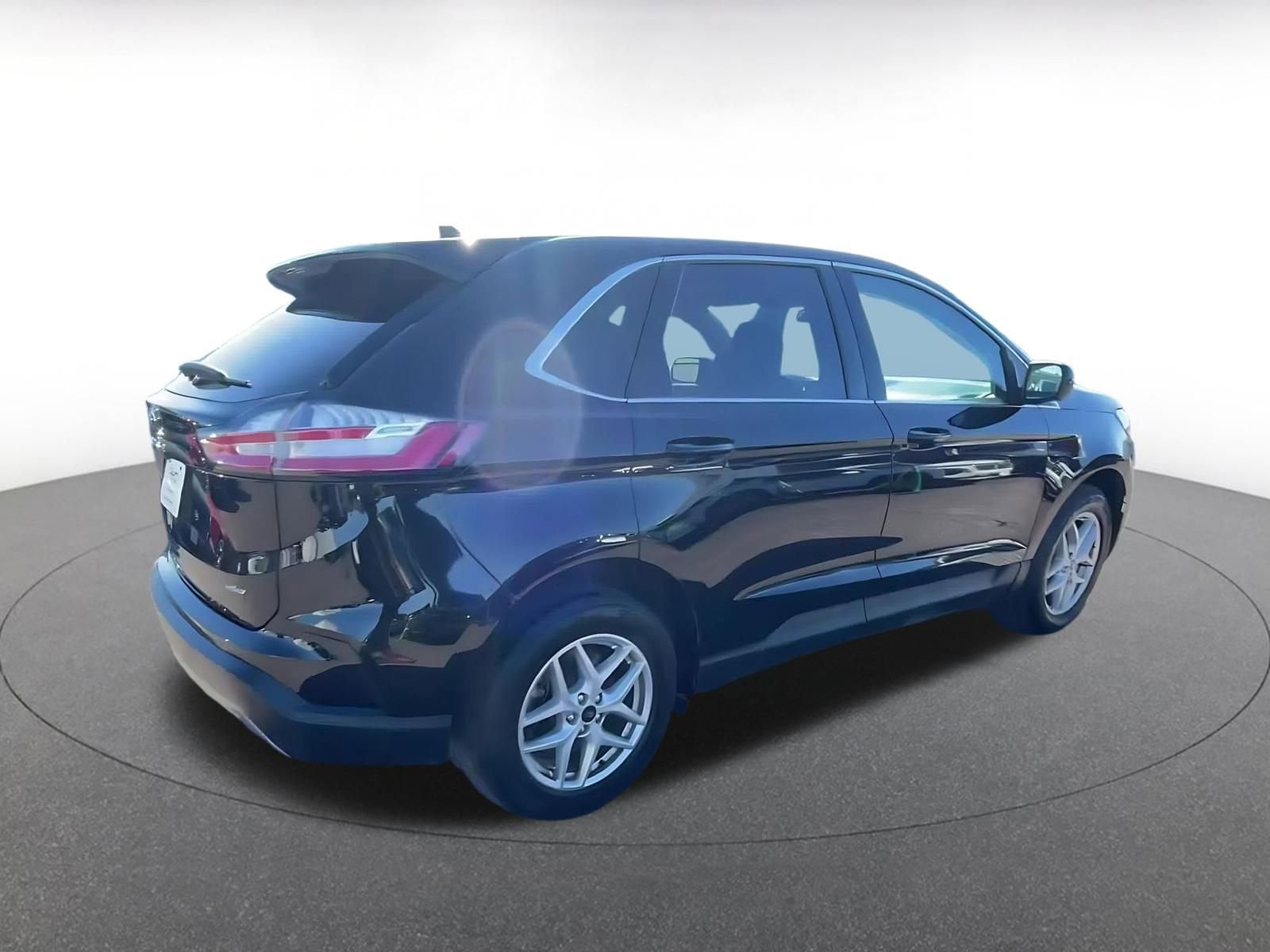 Thumbnail: 2023 Ford Edge - 15