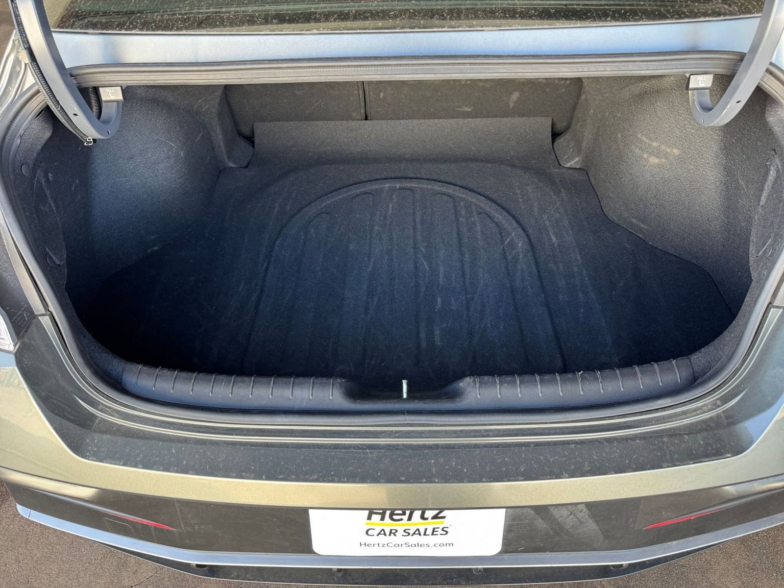 Thumbnail: 2025 Hyundai Elantra - 31