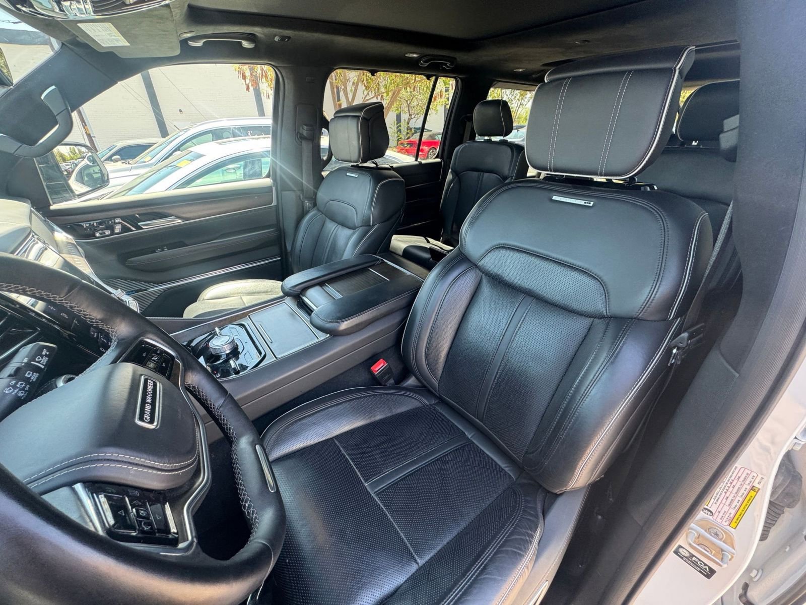 Thumbnail: 2023 Jeep Grand Wagoneer - 35