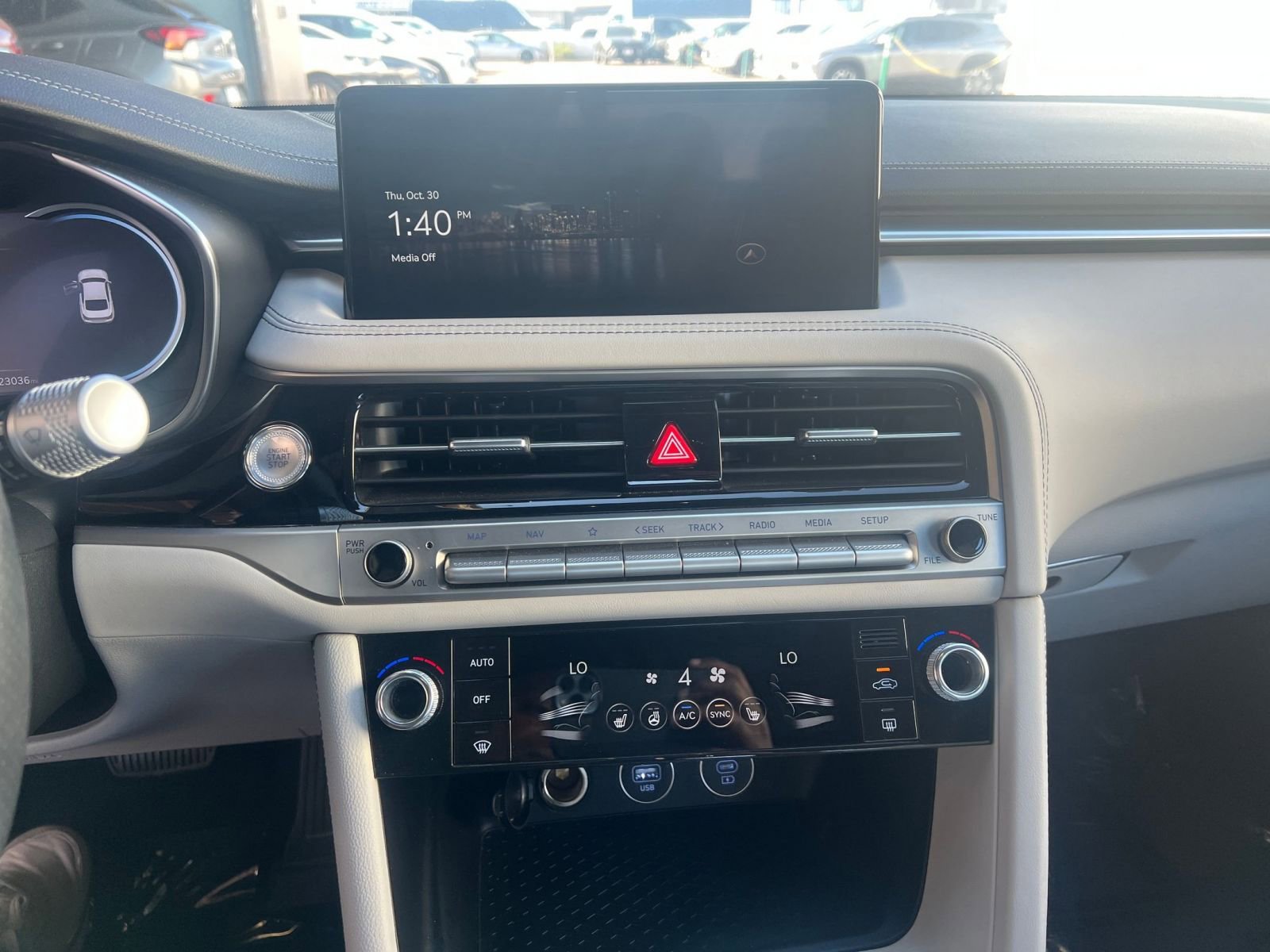 Thumbnail: 2025 Genesis G70 - 18