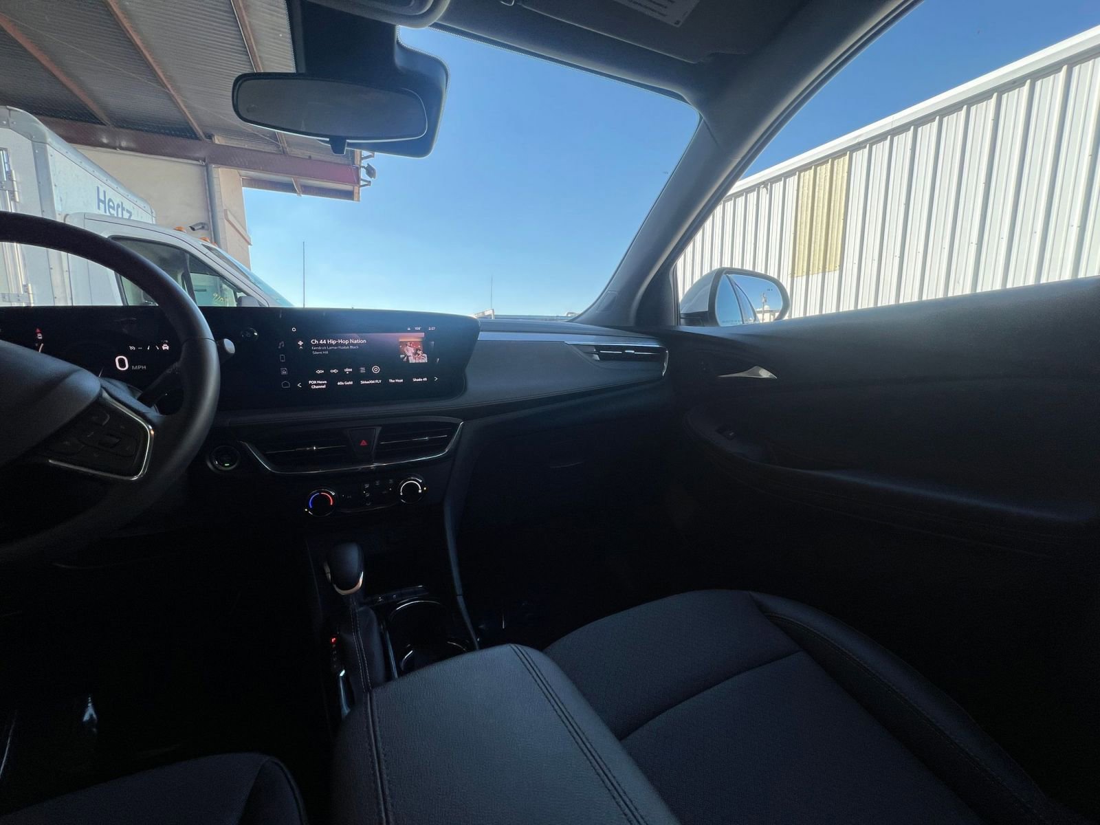 Thumbnail: 2025 Buick Encore GX - 35