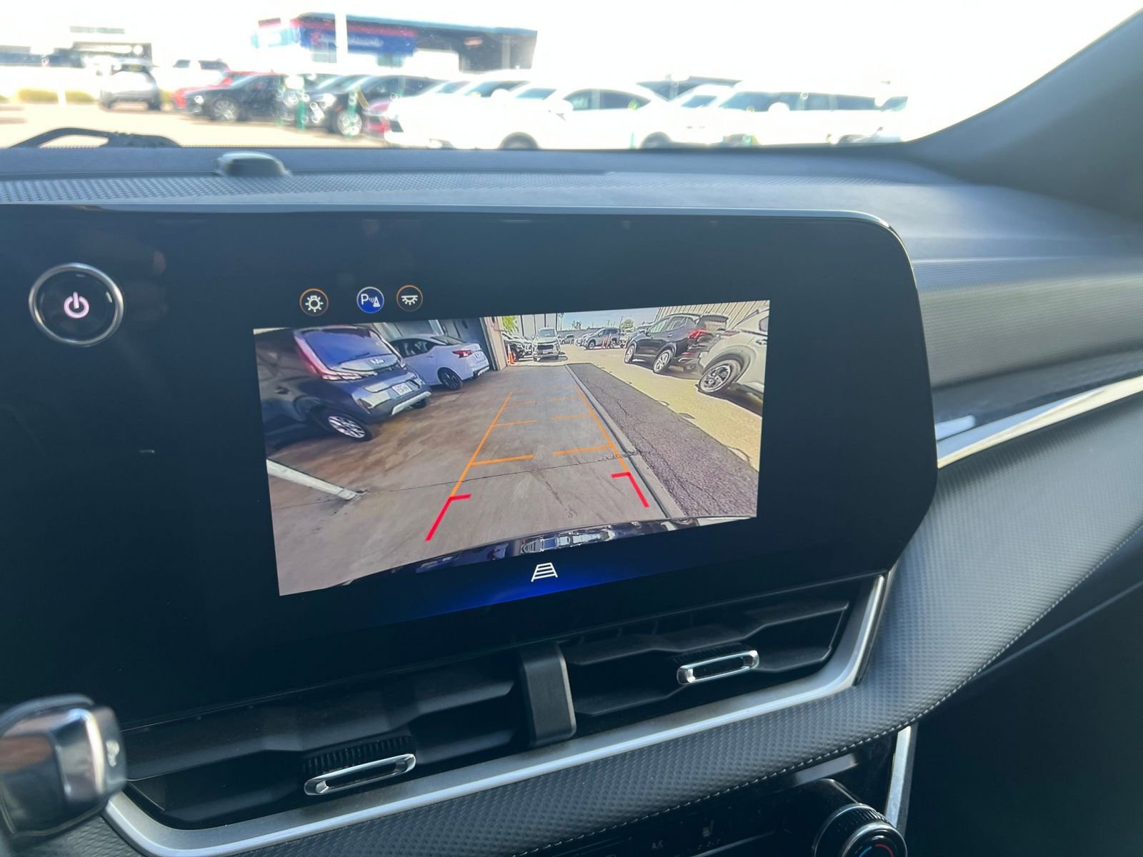 Thumbnail: 2025 Chevrolet Equinox - 24