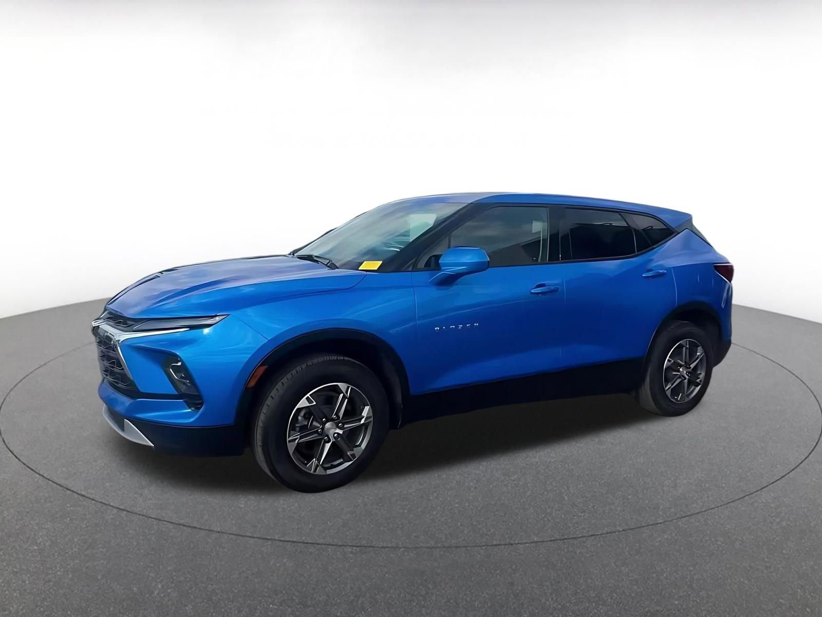 Thumbnail: 2025 Chevrolet Blazer - 8