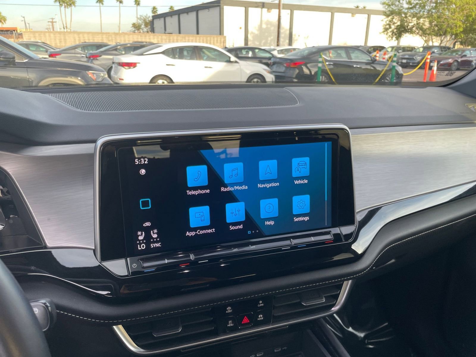 Thumbnail: 2025 Volkswagen Atlas - 20