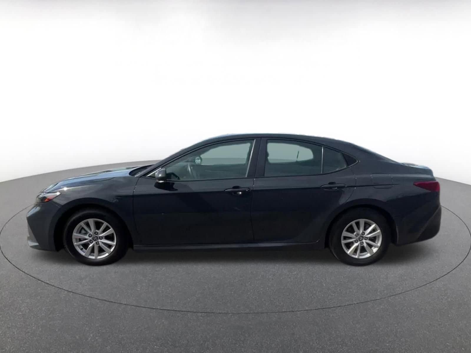 Thumbnail: 2025 Toyota Camry - 9