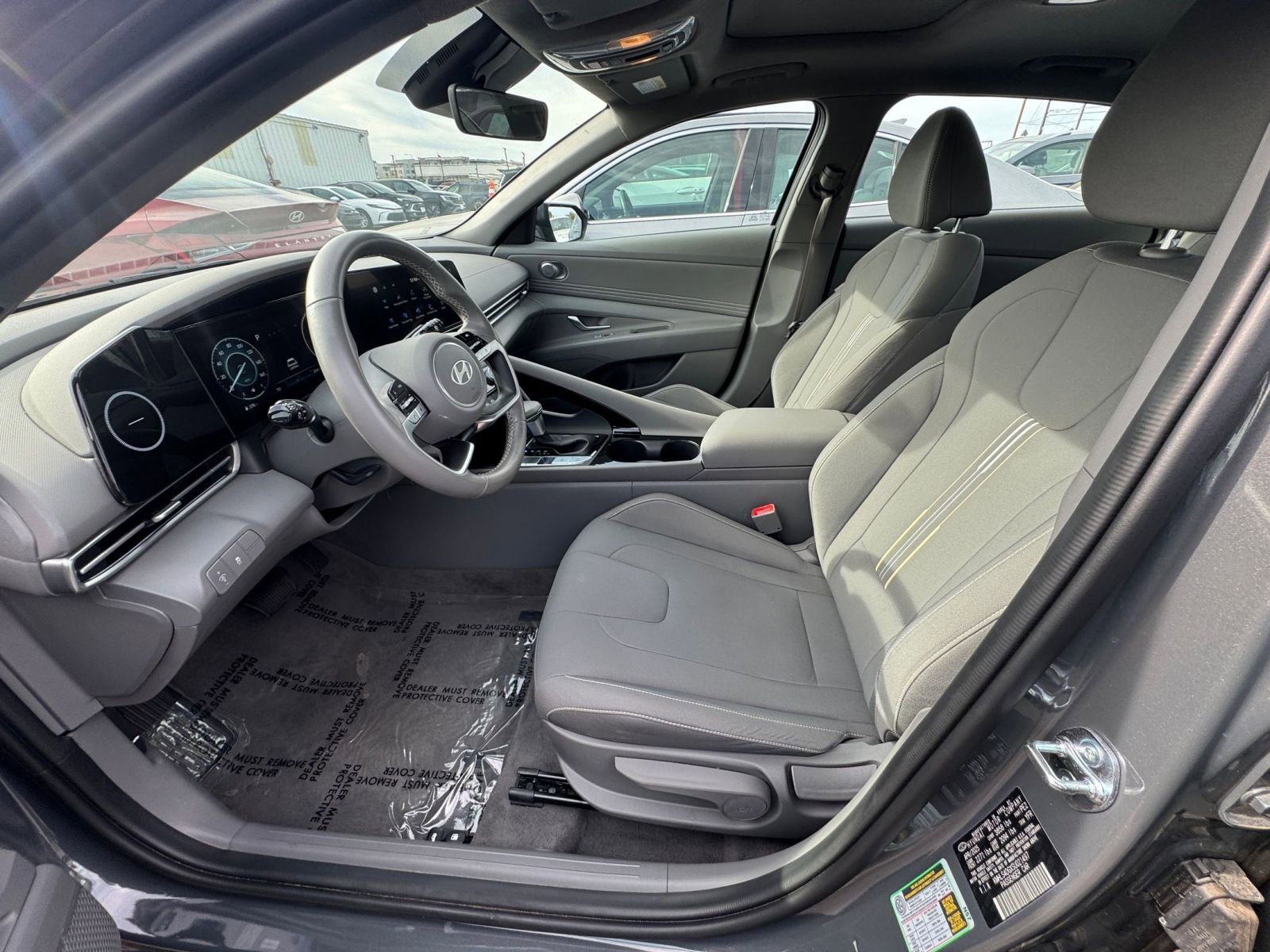 Thumbnail: 2025 Hyundai Elantra - 25