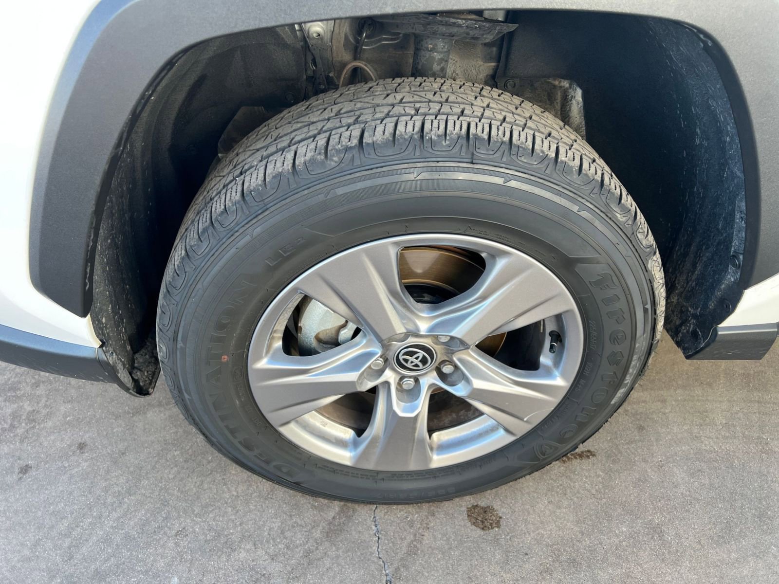 Thumbnail: 2025 Toyota RAV4 - 30