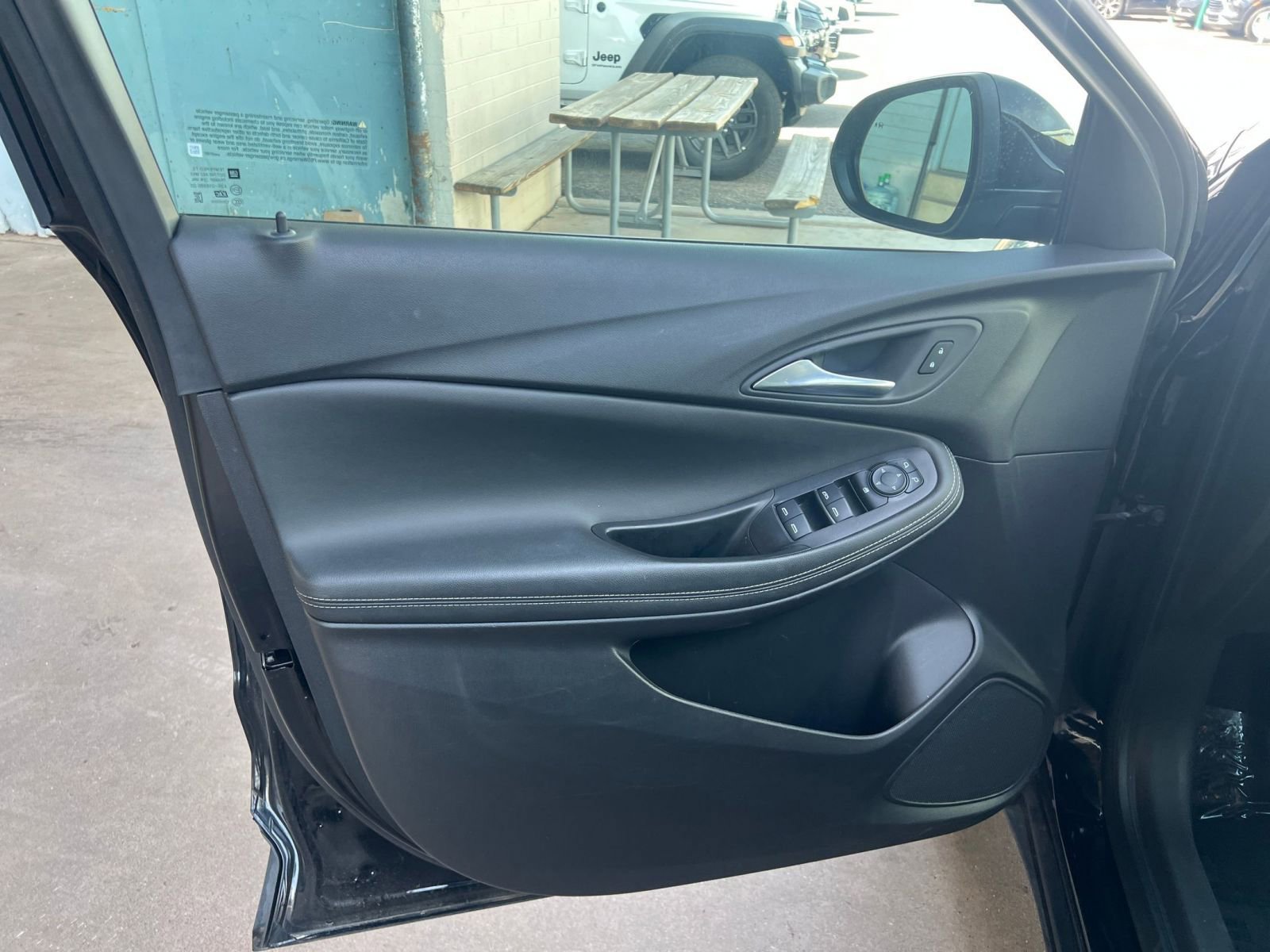 Thumbnail: 2025 Buick Encore GX - 18