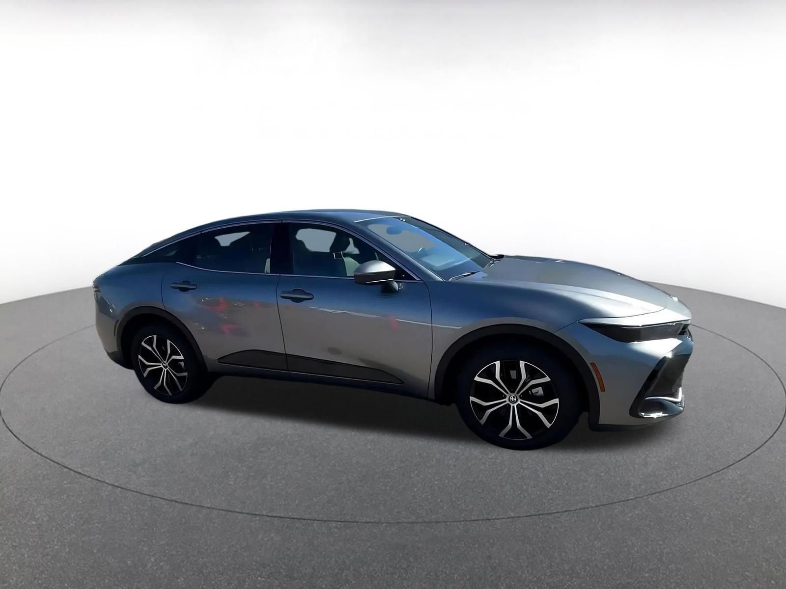 Thumbnail: 2025 Toyota Crown - 2