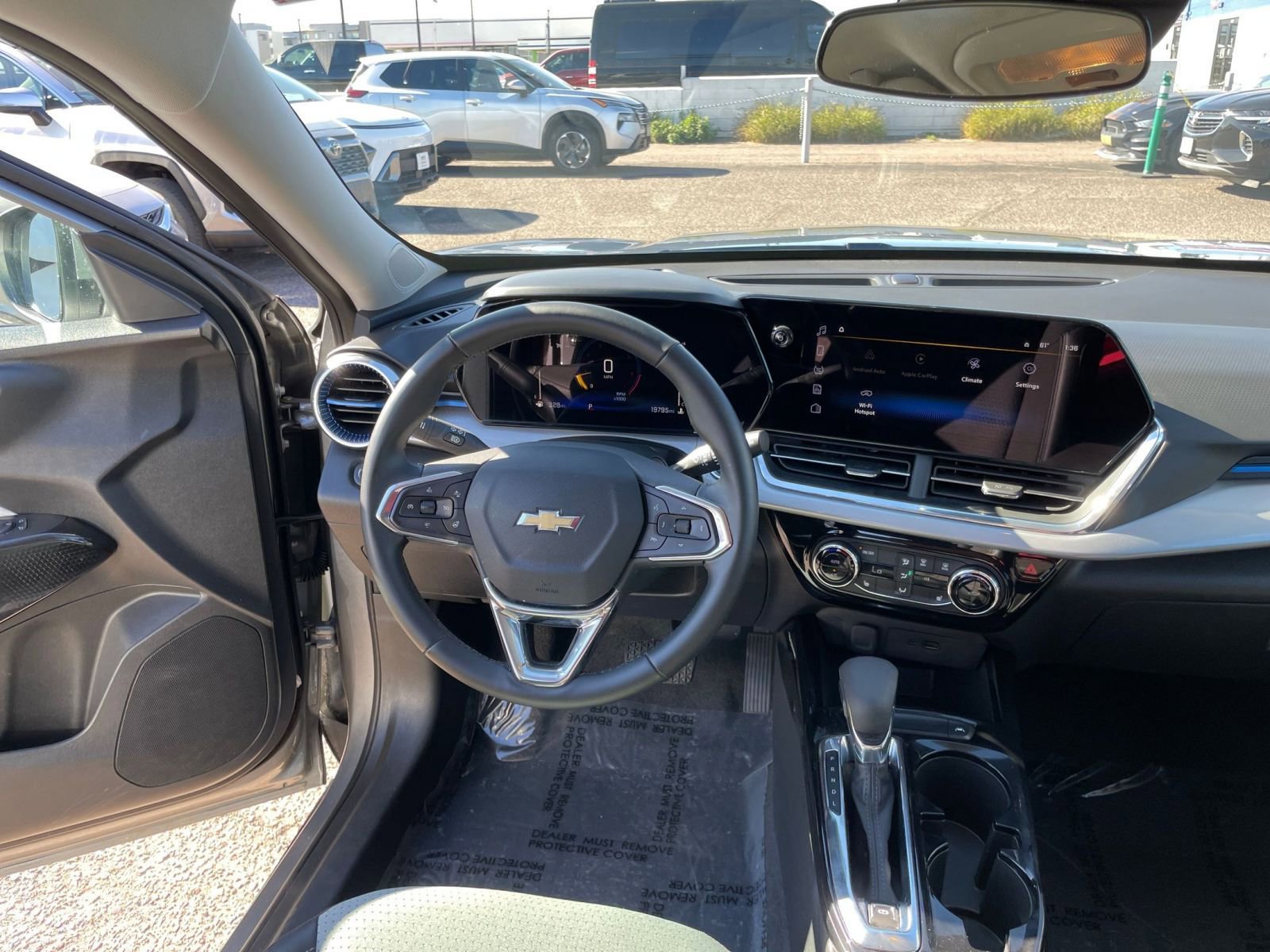 Thumbnail: 2025 Chevrolet Trax - 33