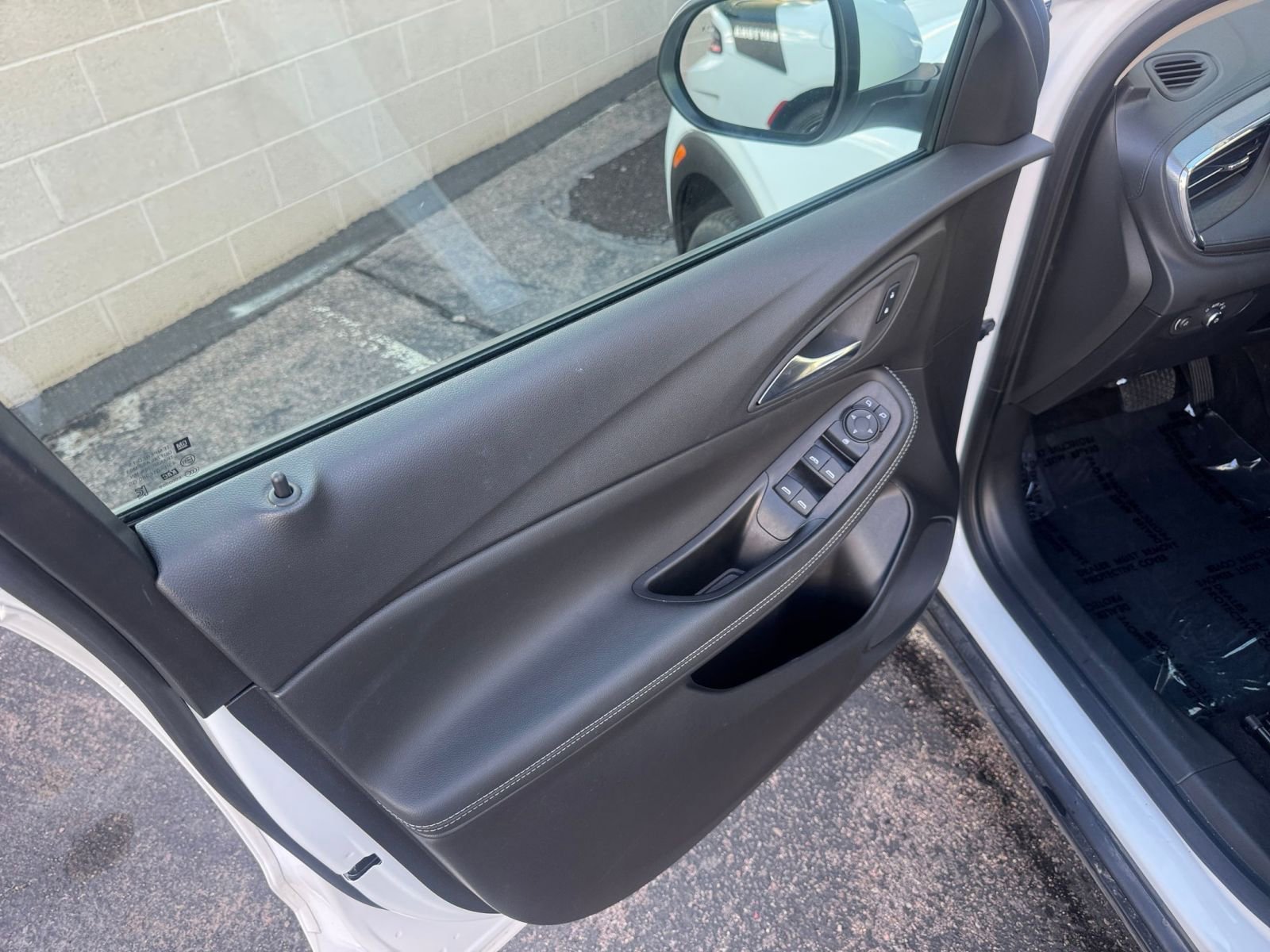 Thumbnail: 2025 Buick Encore GX - 20