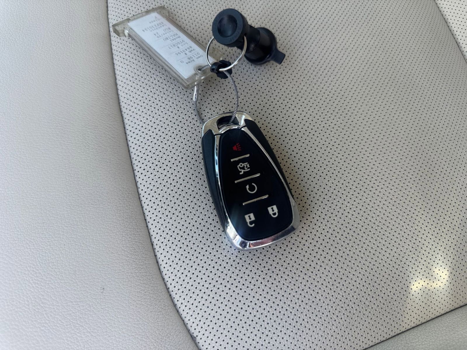 Thumbnail: 2024 Chevrolet Malibu - 22