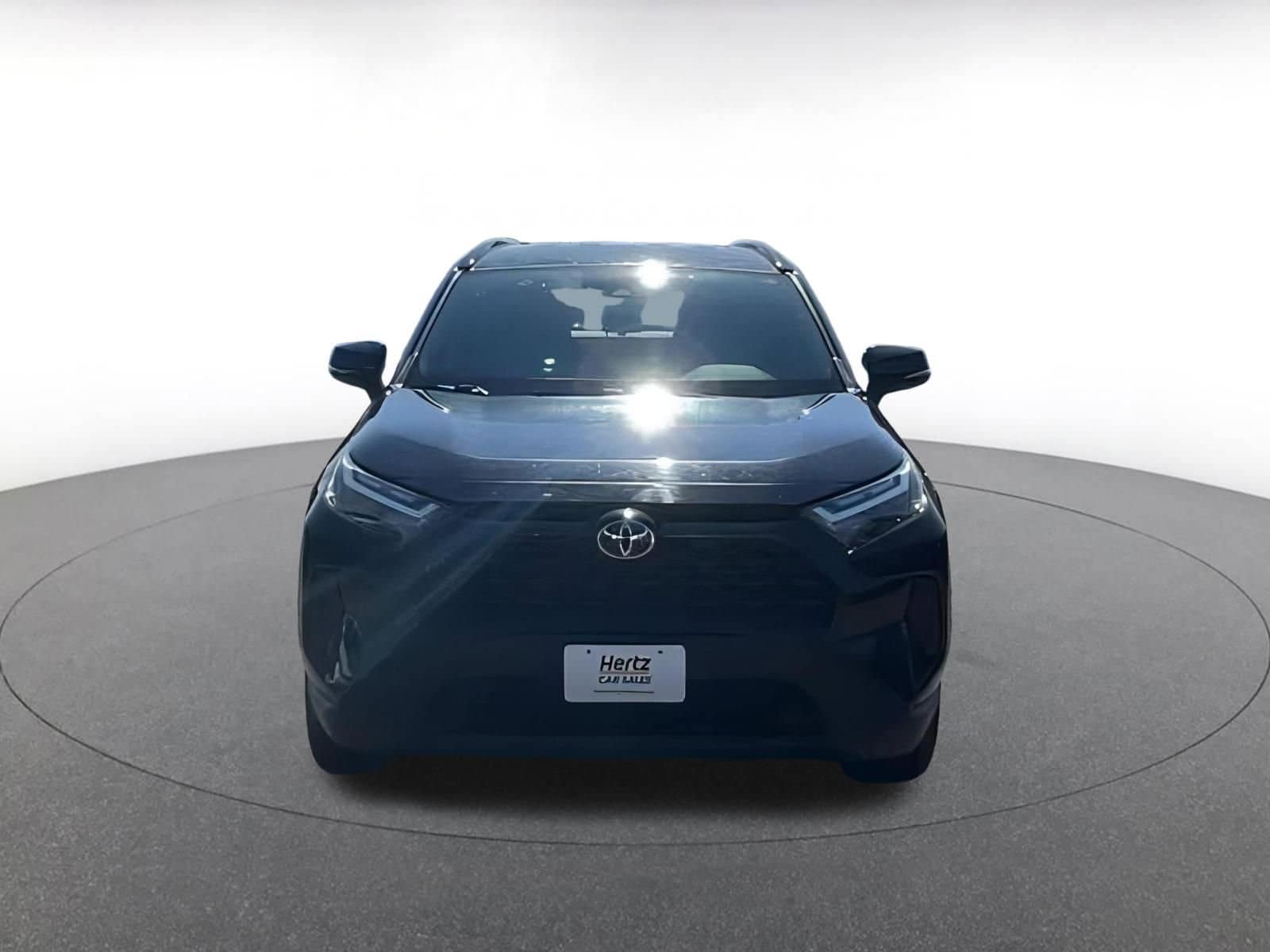 2024 Toyota RAV4 XLE 3