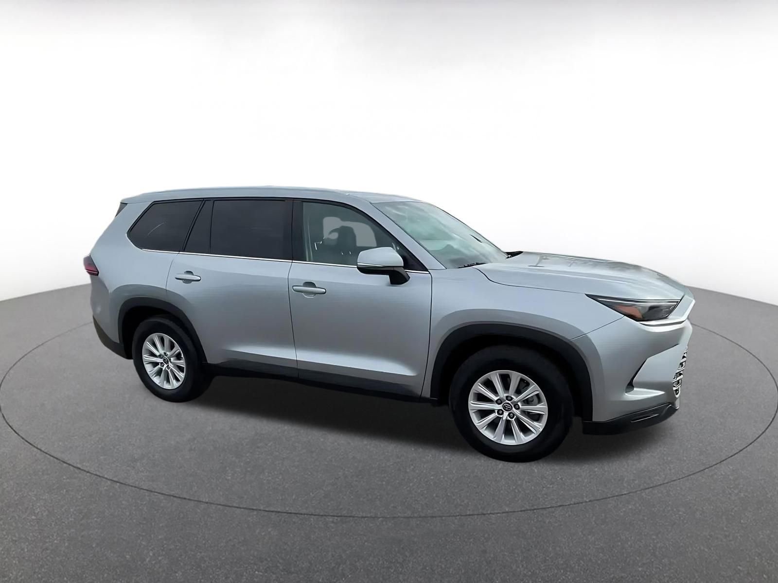 Thumbnail: 2025 Toyota Grand Highlander - 2