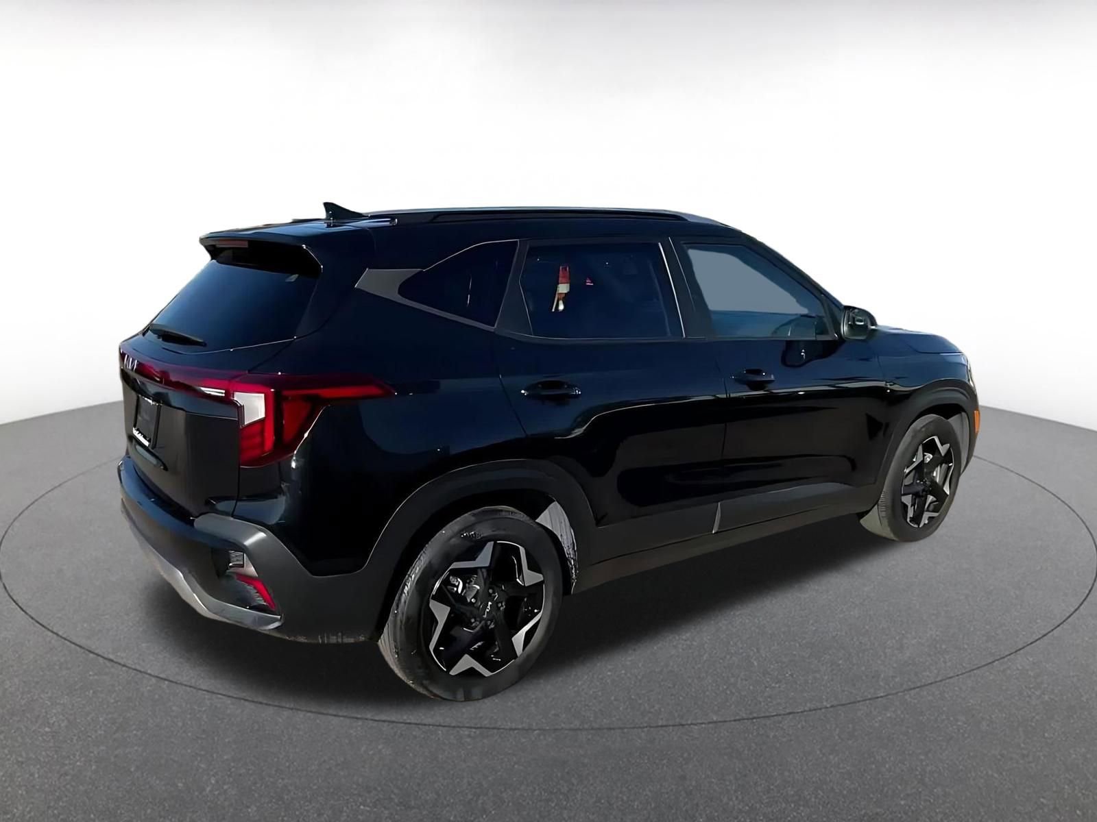 Thumbnail: 2025 Kia Seltos - 15