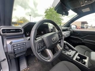 Thumbnail: 2025 Toyota 4Runner - 12