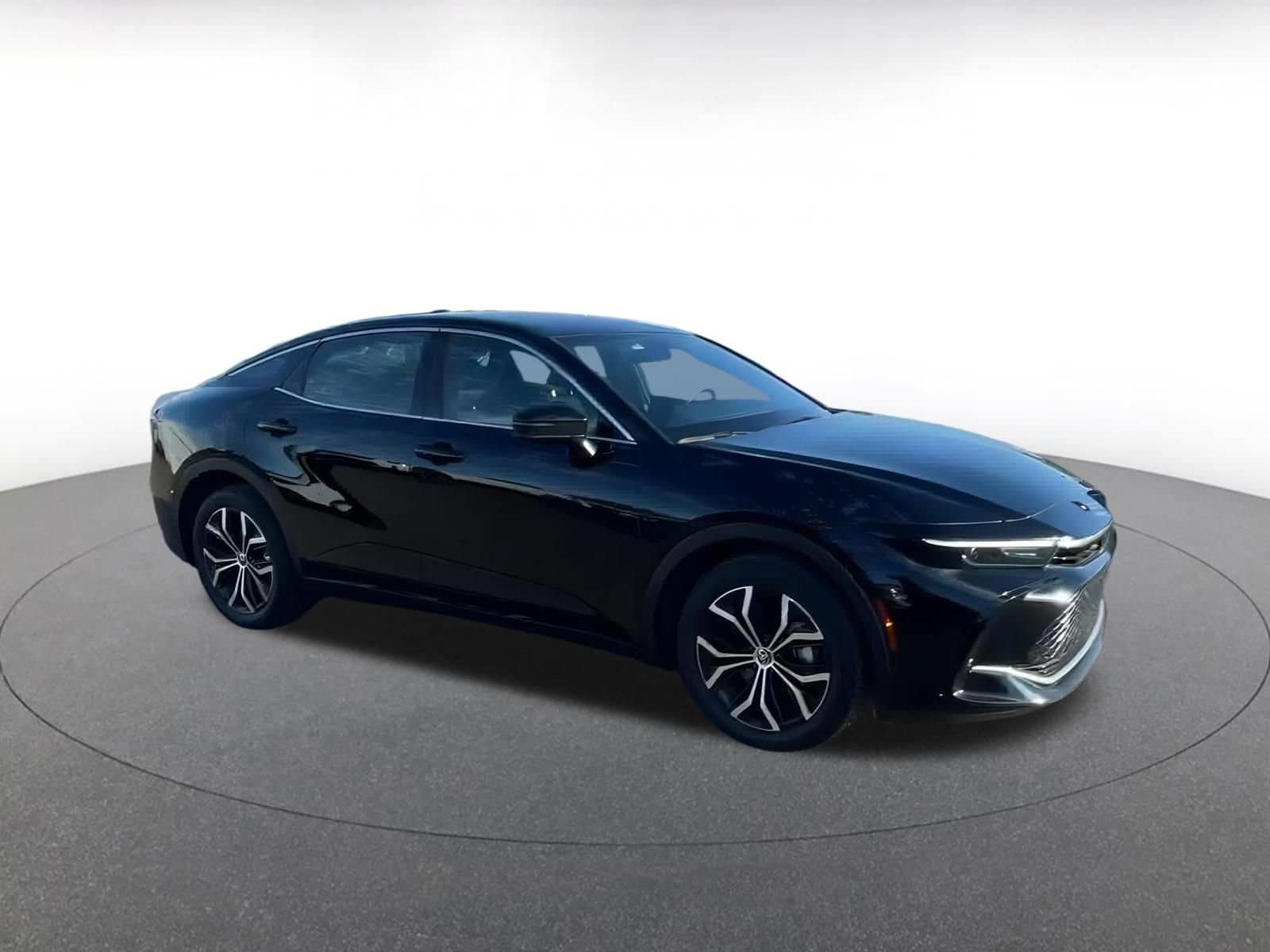 Thumbnail: 2025 Toyota Crown - 2