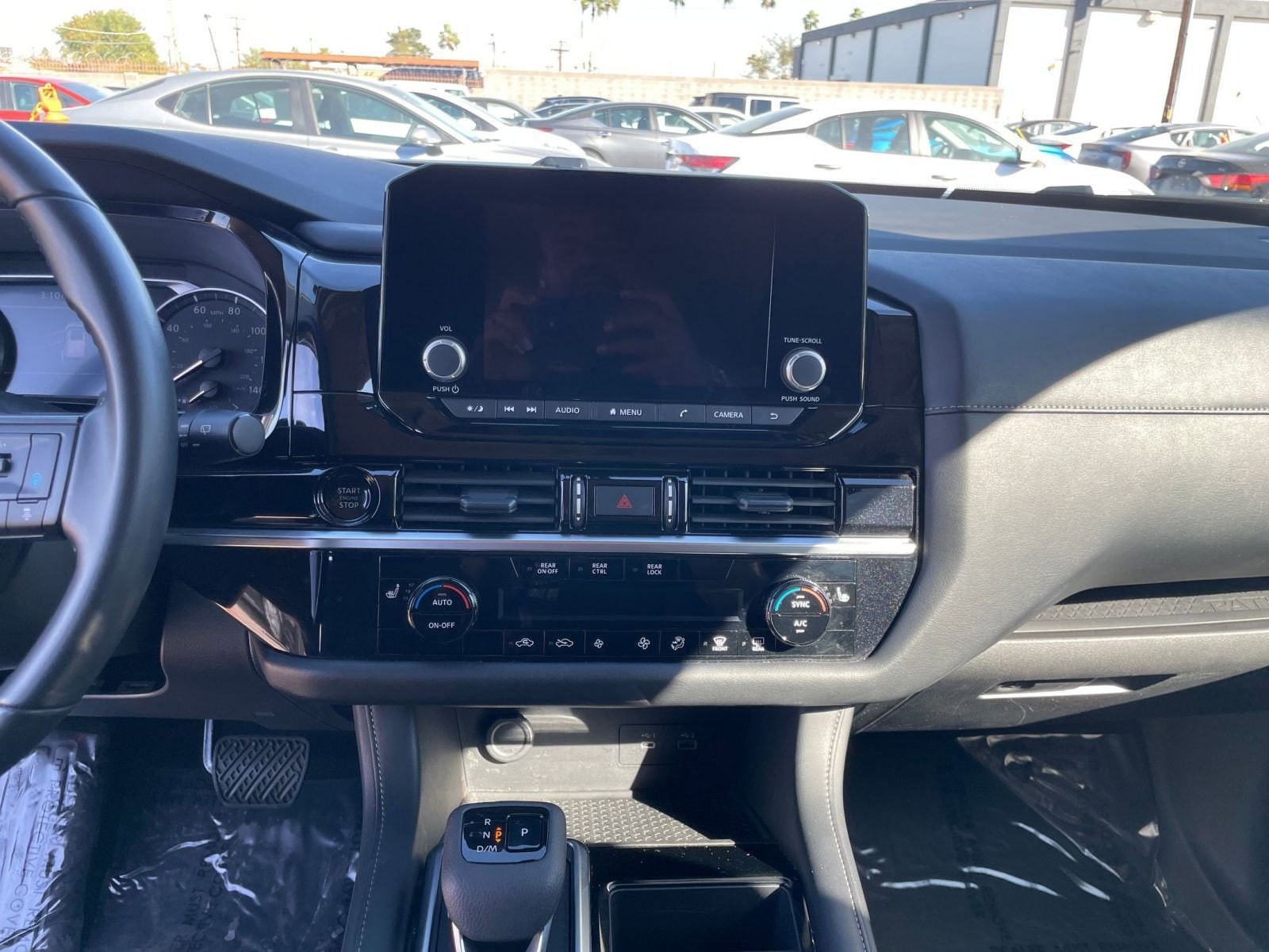 Thumbnail: 2025 Nissan Pathfinder - 17