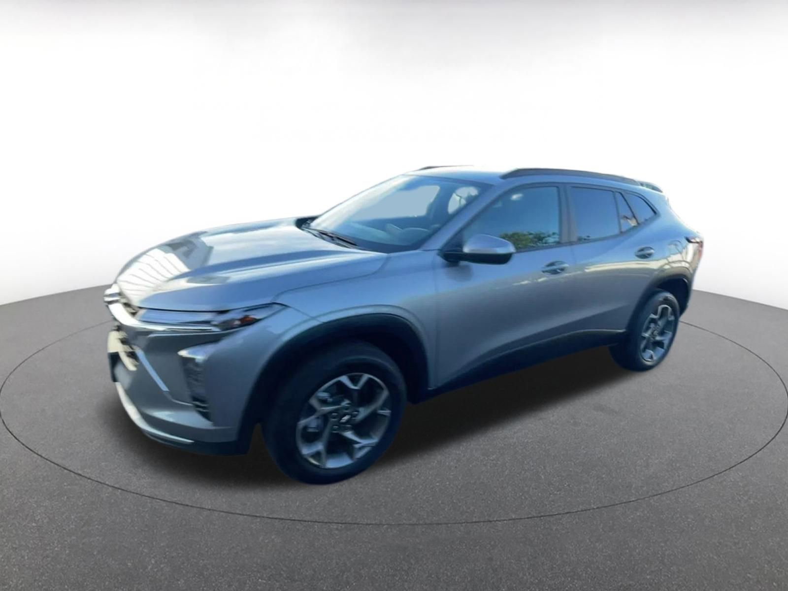 Thumbnail: 2025 Chevrolet Trax - 8