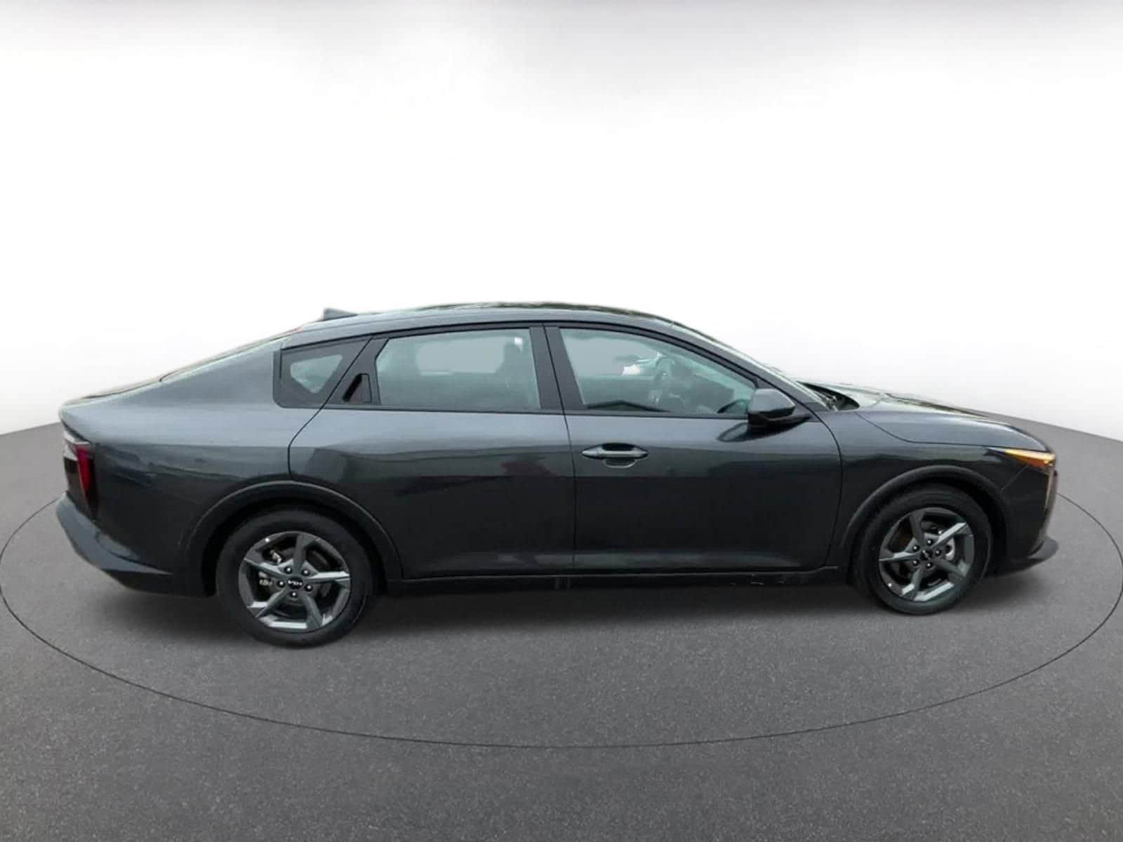 Thumbnail: 2025 Kia K4 - 16