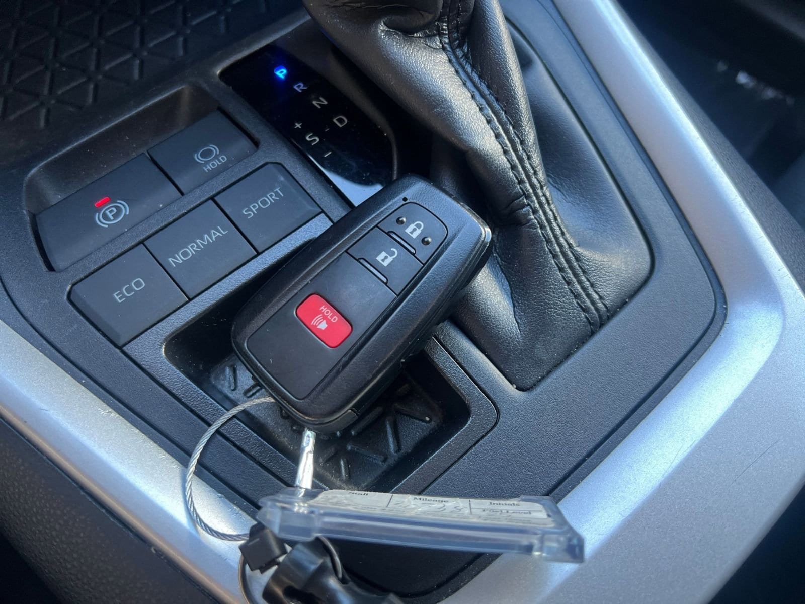 Thumbnail: 2025 Toyota RAV4 - 21