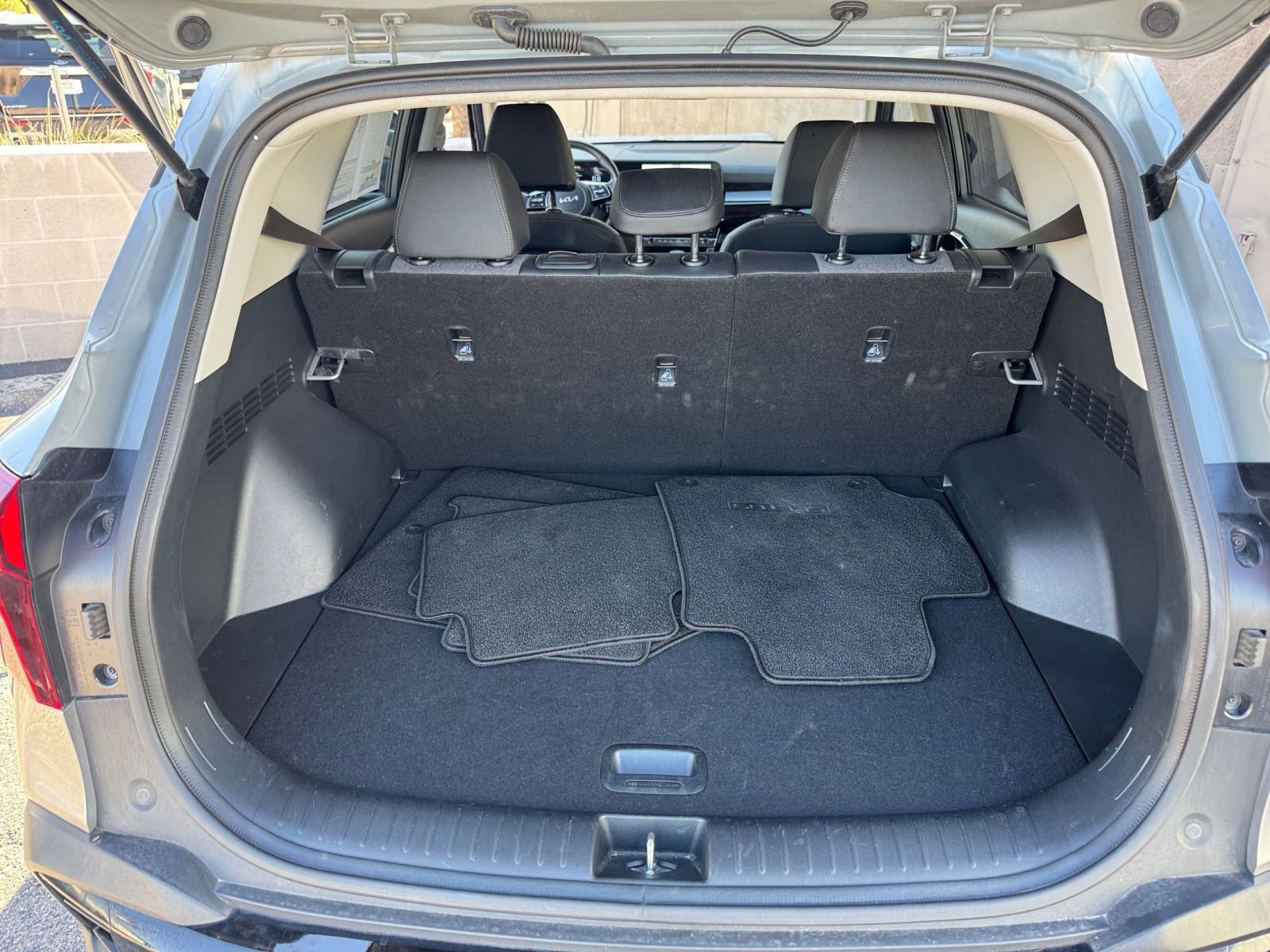 Thumbnail: 2025 Kia Seltos - 29