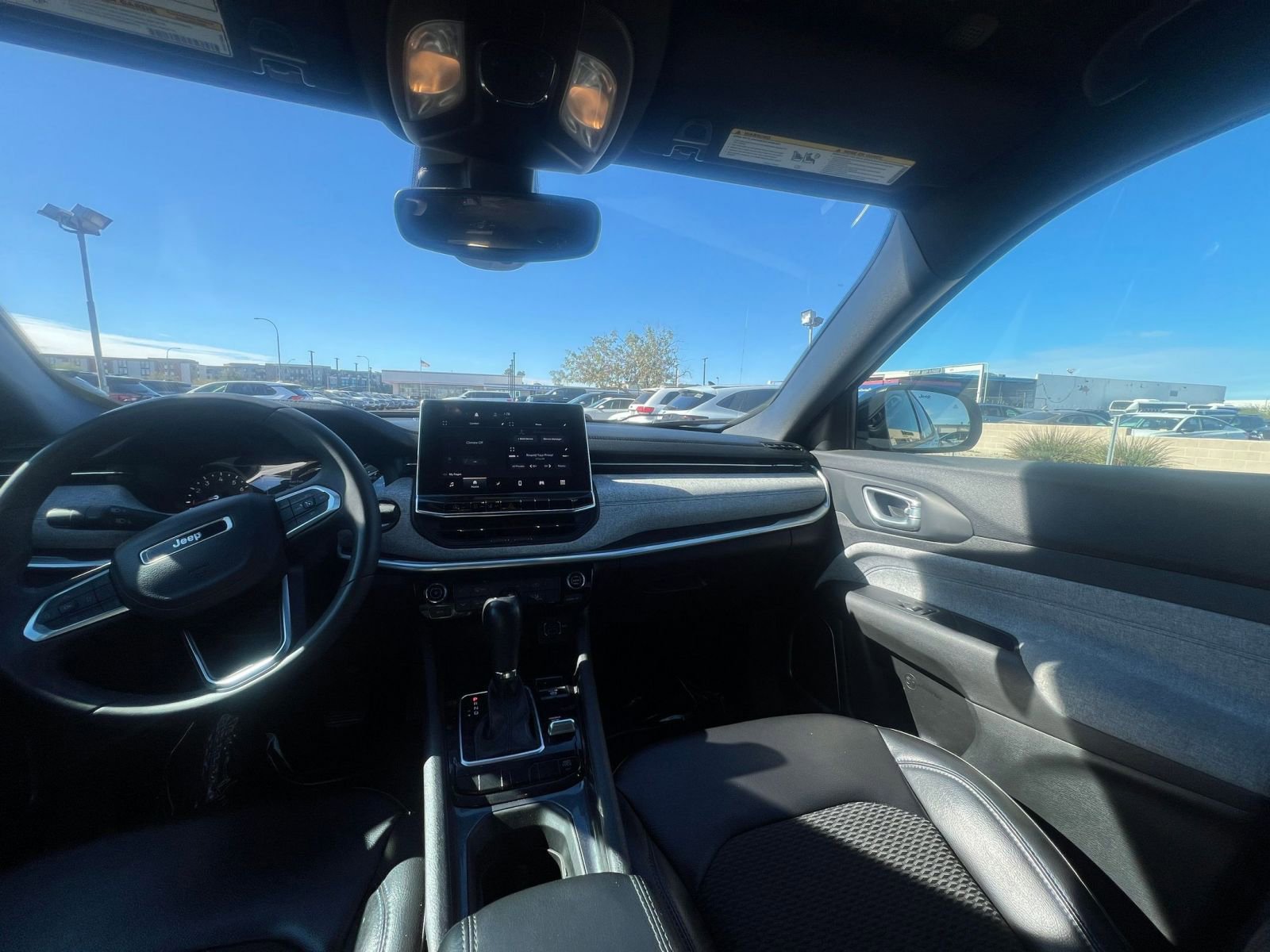 Thumbnail: 2023 Jeep Compass - 35