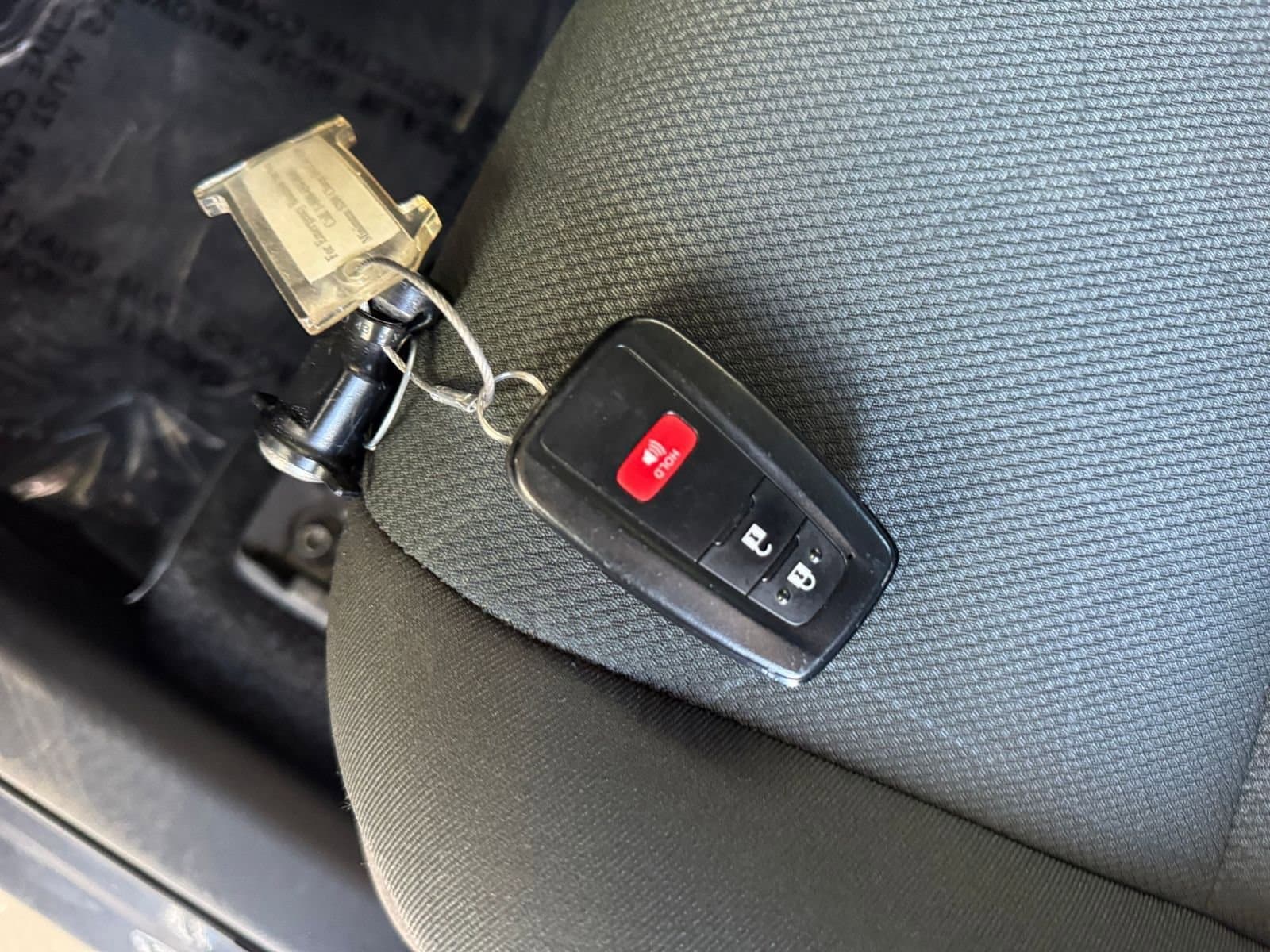 Thumbnail: 2025 Toyota RAV4 - 22