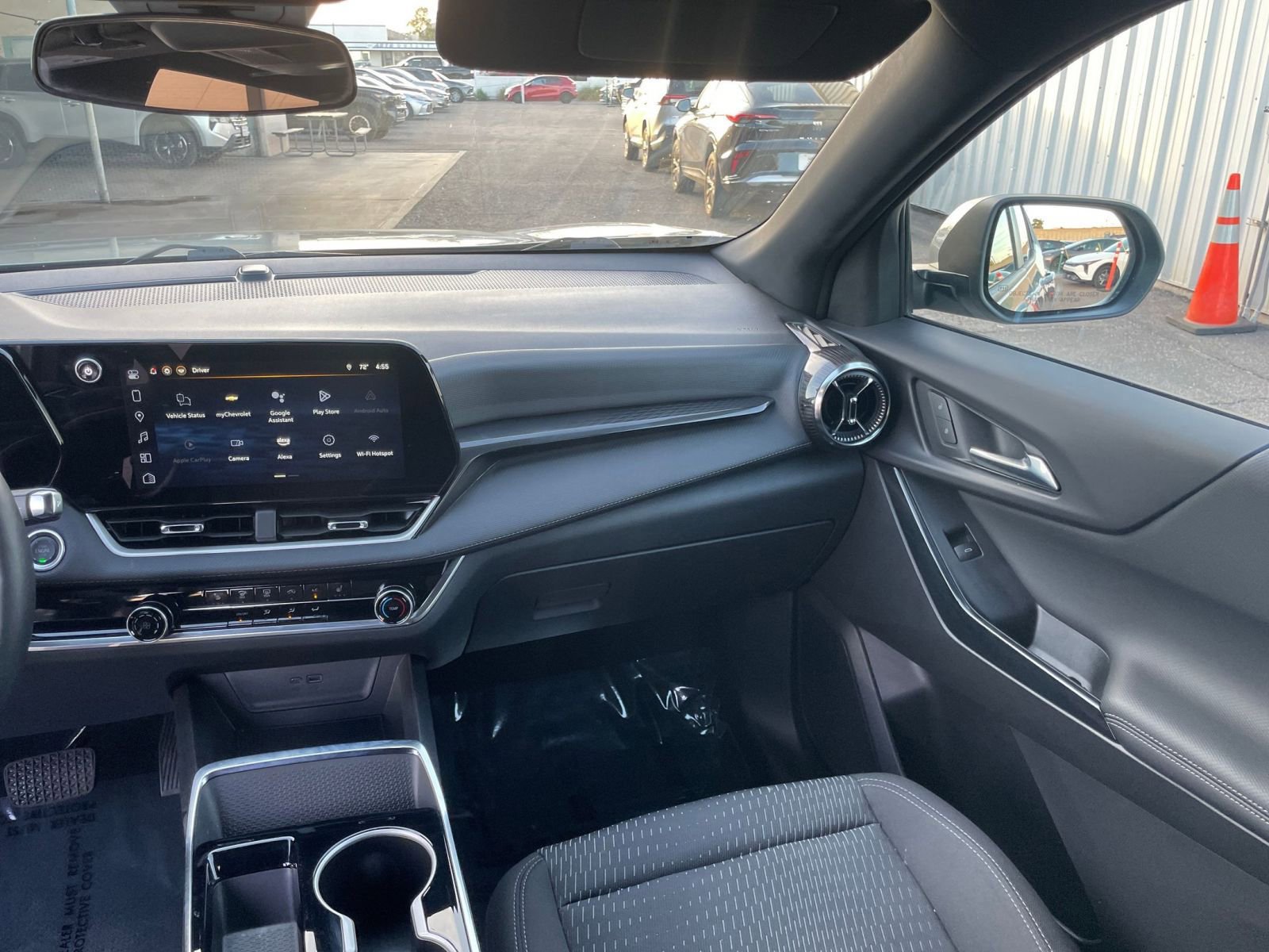 Thumbnail: 2025 Chevrolet Equinox - 34