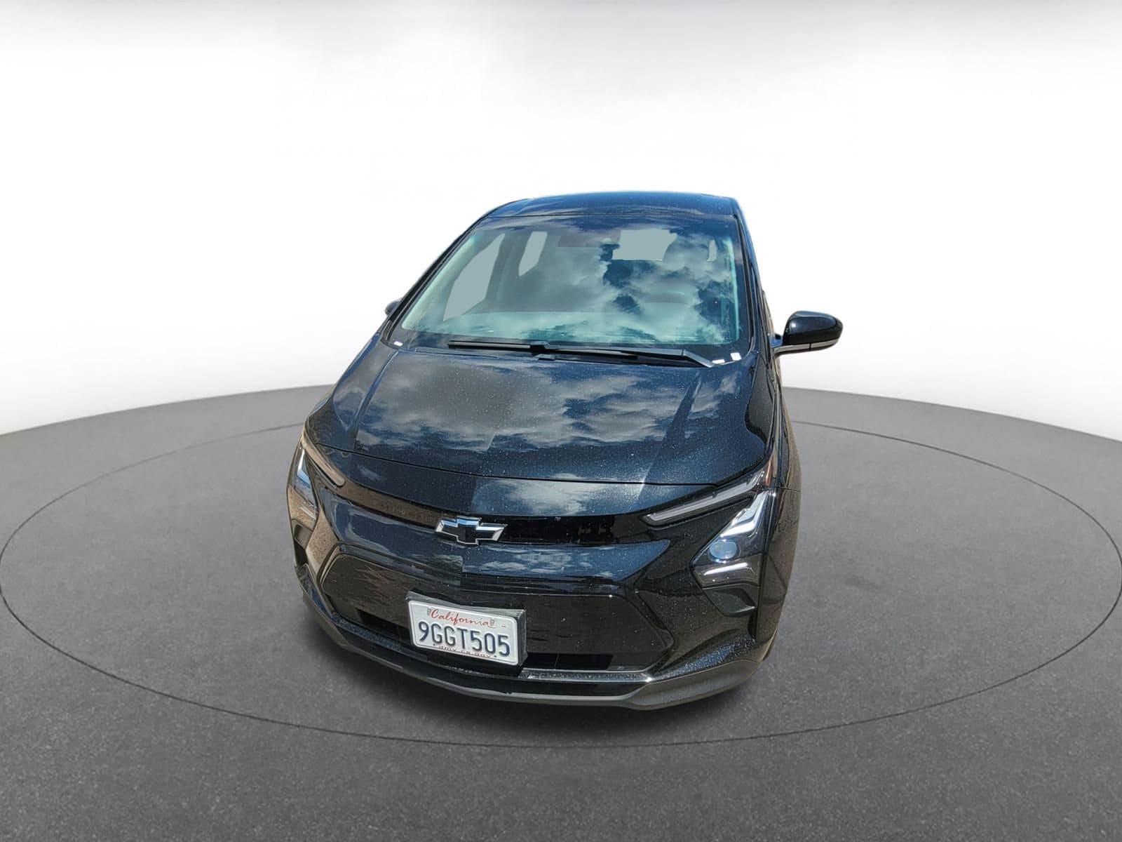 Thumbnail: 2023 Chevrolet Bolt EV - 2