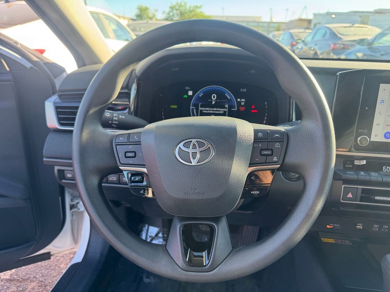 Thumbnail: 2025 Toyota Camry - 25