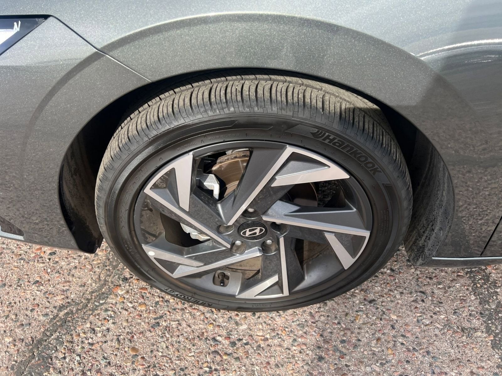 Thumbnail: 2025 Hyundai Elantra - 30