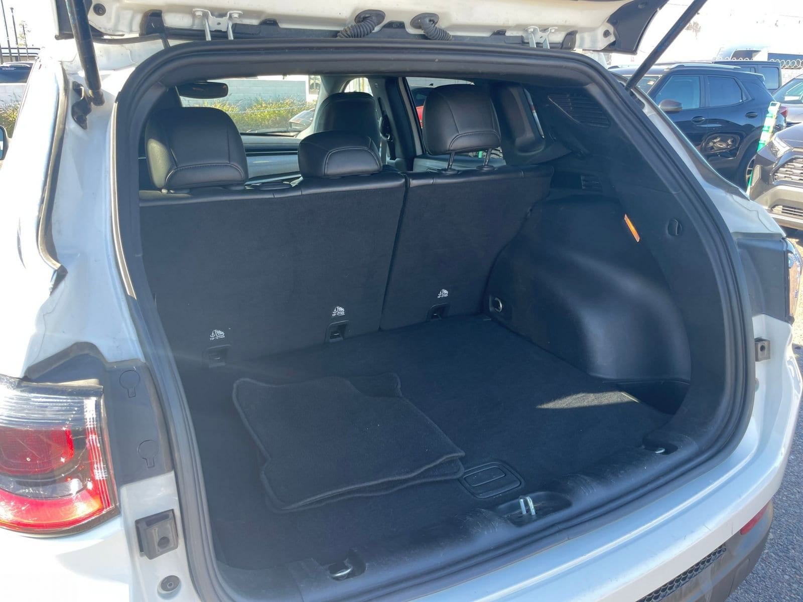 Thumbnail: 2023 Jeep Compass - 30