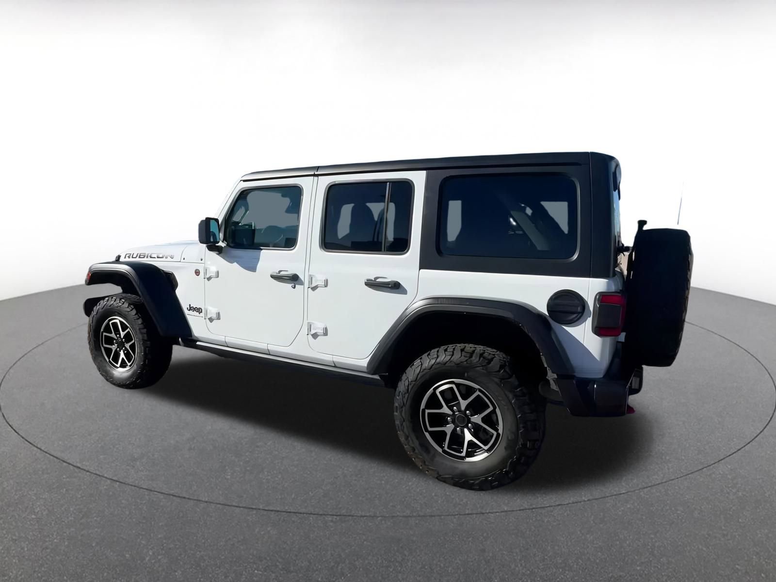 Thumbnail: 2025 Jeep Wrangler - 10