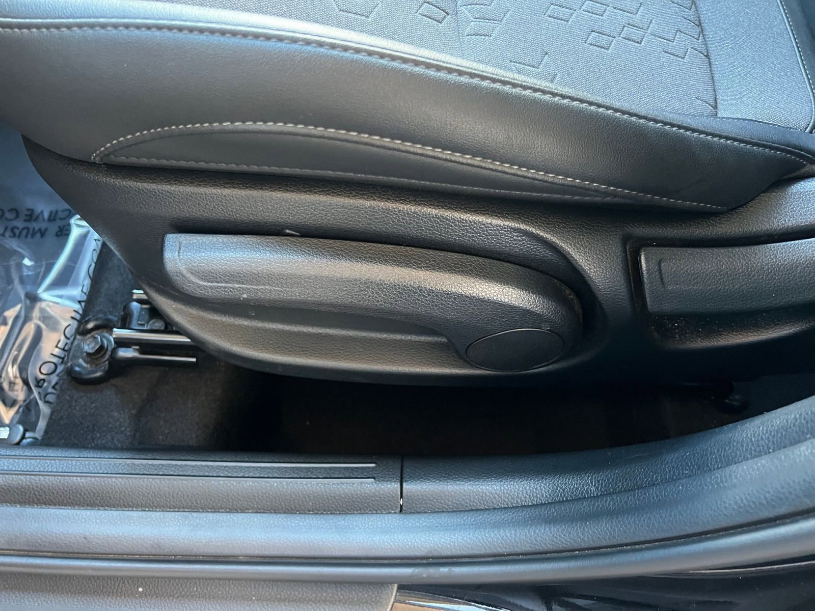 Thumbnail: 2025 Kia Seltos - 23