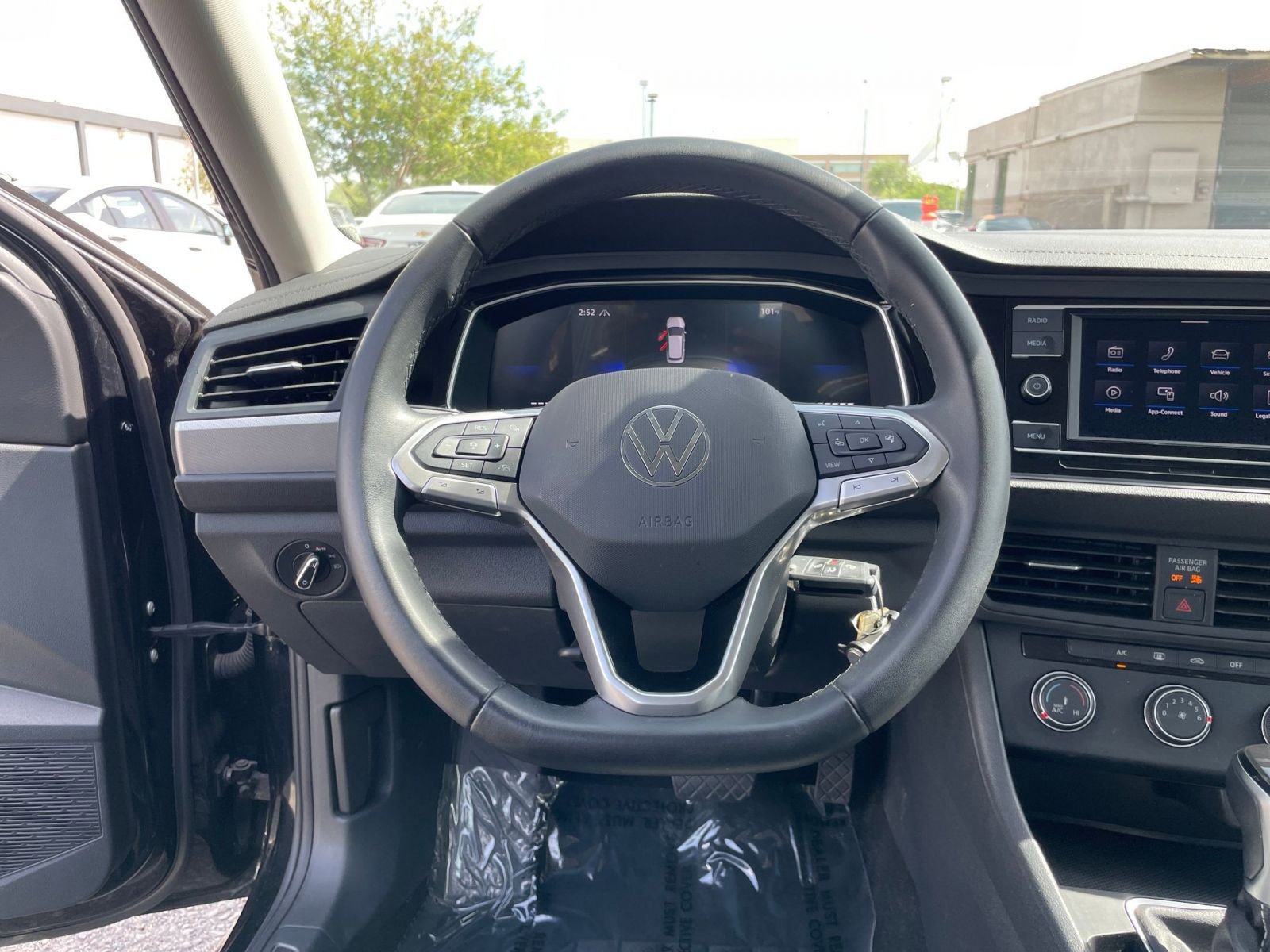 Thumbnail: 2024 Volkswagen Jetta - 26