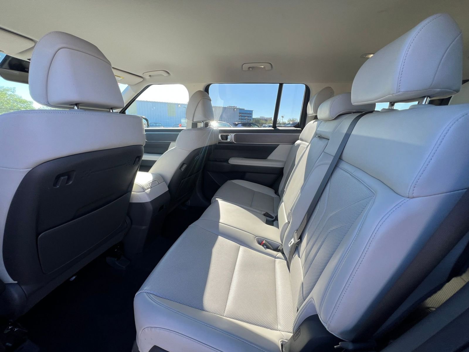 Thumbnail: 2025 Hyundai Santa Fe - 27